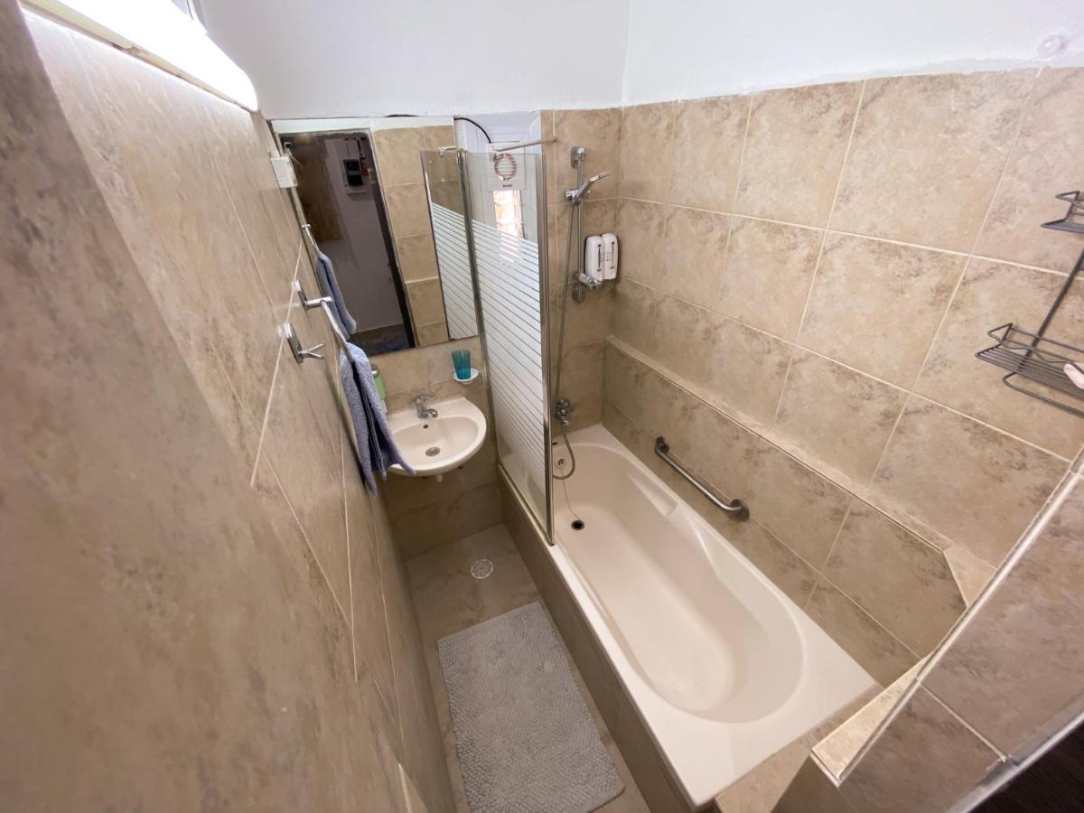 Old Town Guest House Beersheba Extérieur photo